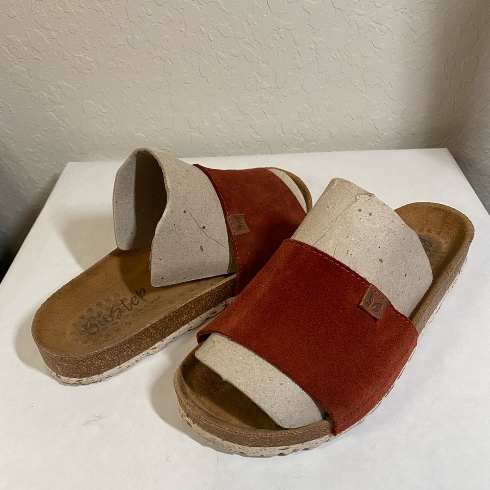 Bio Step Rust Red Suede Slip on Slides Sandals womens size 7.5 cork footbed